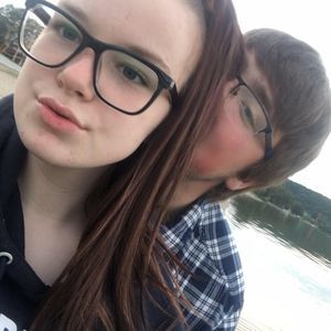 Meet your Posher, Hunter